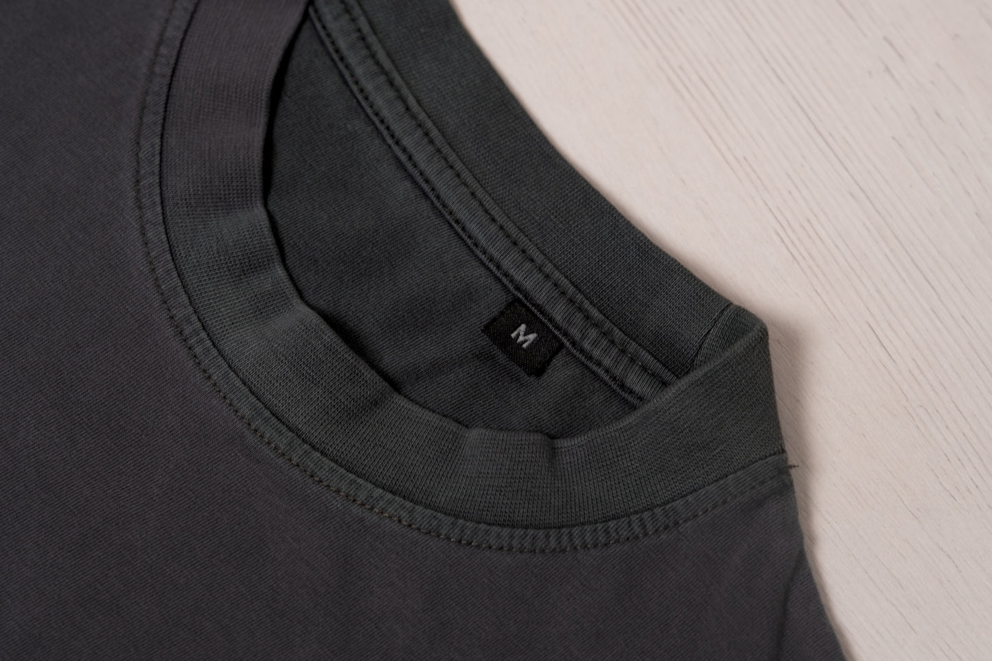 SOCY VIBES T-SHIRT