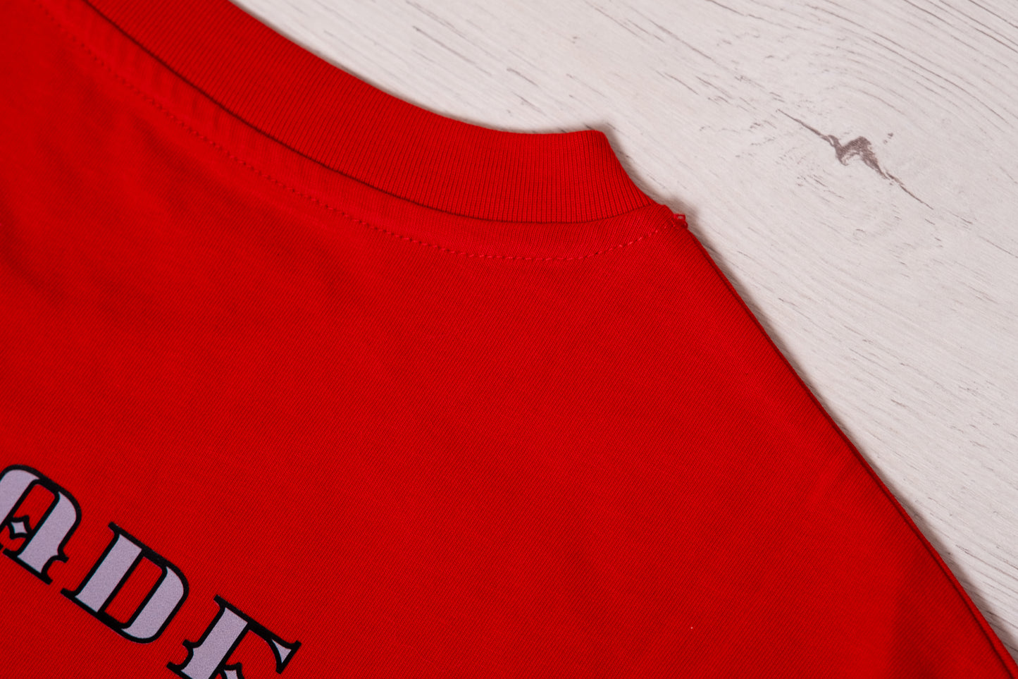 TIMELESS SOCY T-SHIRT