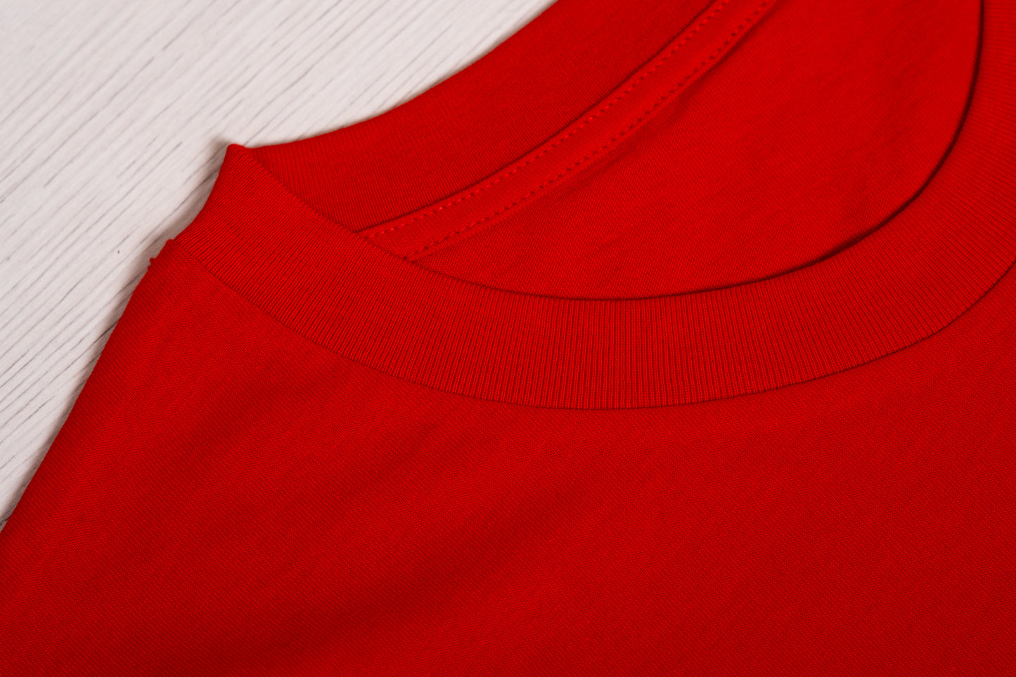 TIMELESS SOCY T-SHIRT